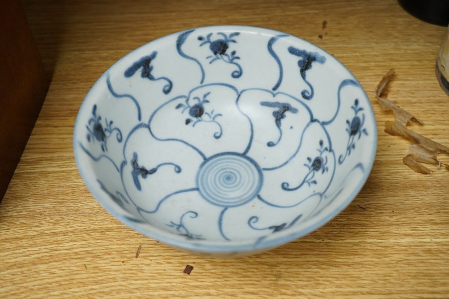 A Chinese Tek Sing cargo blue and white bowl, mid 19th century, 15.5cm
